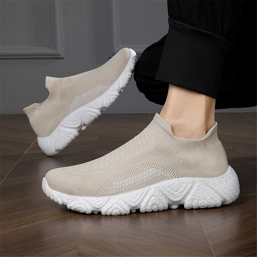 Men Shoes Runners - La apariencia de plataforma plana aumenta